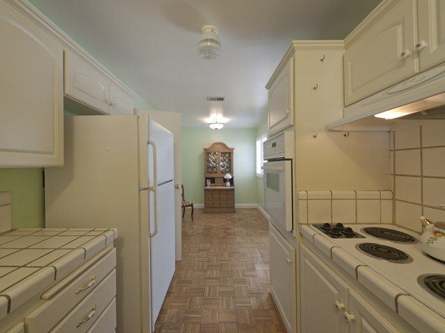 Kitchen (B) Picture - 2085 Tamie Ln, San Jose 95130 Kitchen (B) picture - 2085 Tamie Ln, San Jose 95130