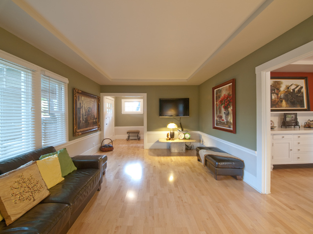 Living Room - Home For Sale