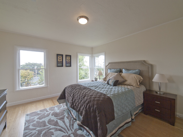 Bedroom 1 (A) picture - 4023 Bayview Ave, San Mateo 94403