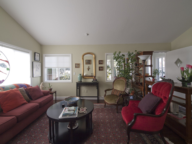 Living Room picture - 932 Boyce Ave, Palo Alto 94301