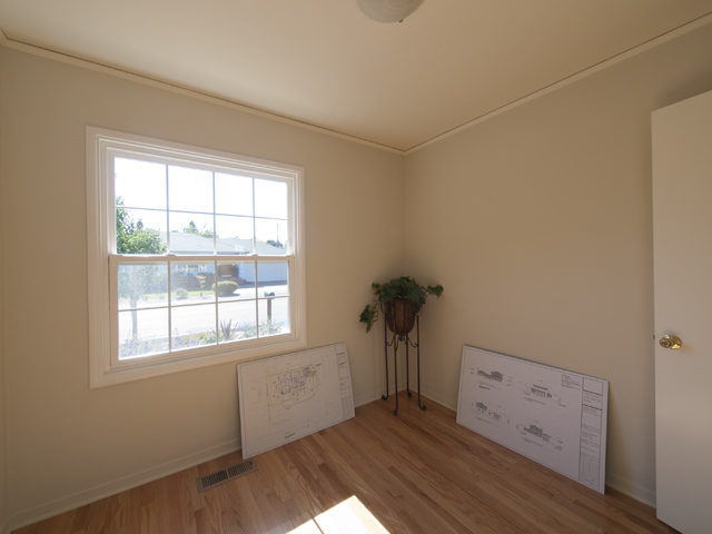 Den picture - 4033 Campana Dr, Palo Alto 94306