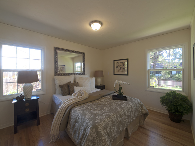 Master Bedroom picture - 4033 Campana Dr, Palo Alto 94306