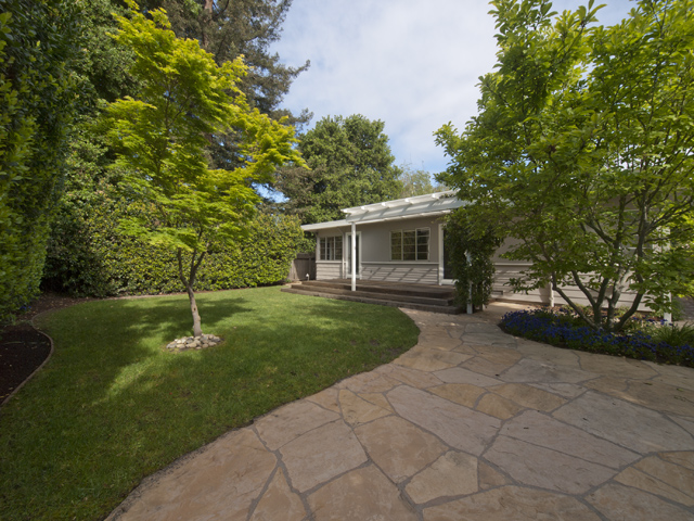 Backyard picture - 1784 Channing Ave, Palo Alto 94303