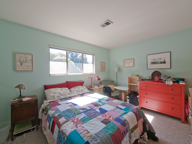 Front Bedroom 1 picture - 657 Channing Ave, Palo Alto 94301