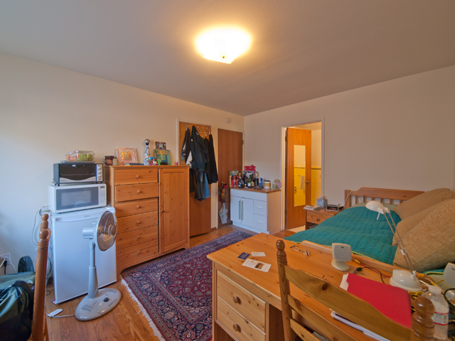 Studio Living picture - 657 Channing Ave, Palo Alto 94301