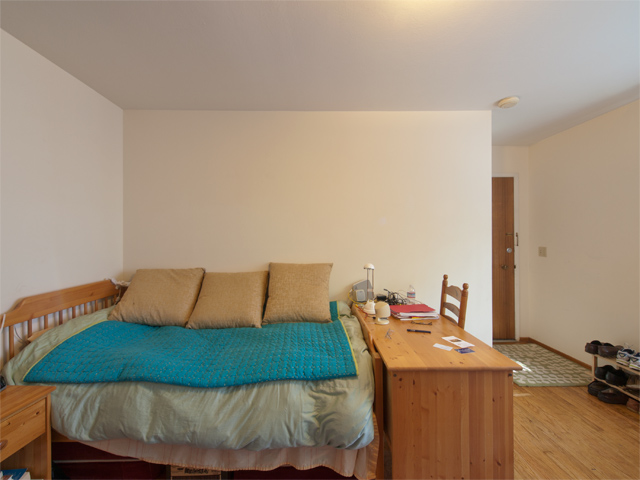 Studio Living picture - 657 Channing Ave, Palo Alto 94301