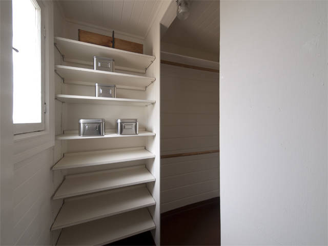 Closet picture - 177 Everett Ave, Palo Alto 94301