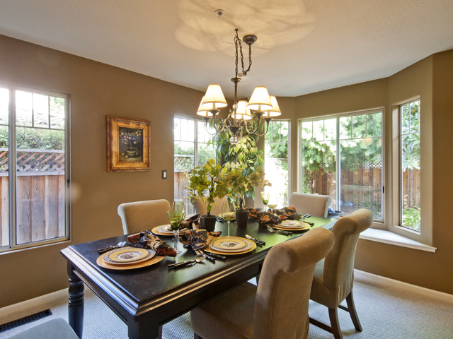 Dining Room (B) Picture - 125 Gladys Ave, Mountain View 94043 Dining Room (B) picture - 125 Gladys Ave, Mountain View 94043