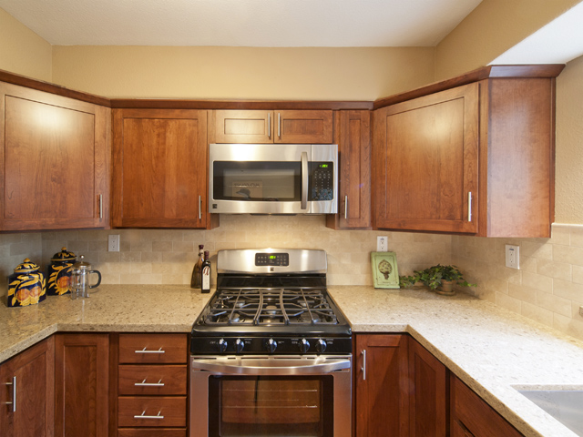 Kitchen (B) Picture - 125 Gladys Ave, Mountain View 94043 Kitchen (B) picture - 125 Gladys Ave, Mountain View 94043