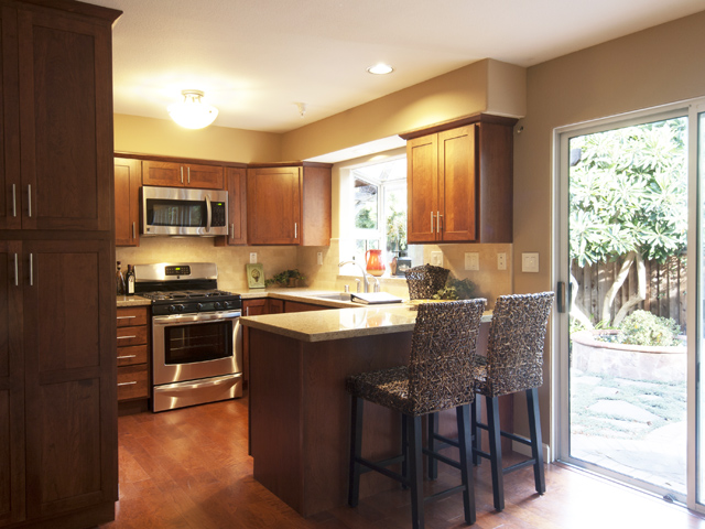 Kitchen (D) Picture - 125 Gladys Ave, Mountain View 94043 Kitchen (D) picture - 125 Gladys Ave, Mountain View 94043