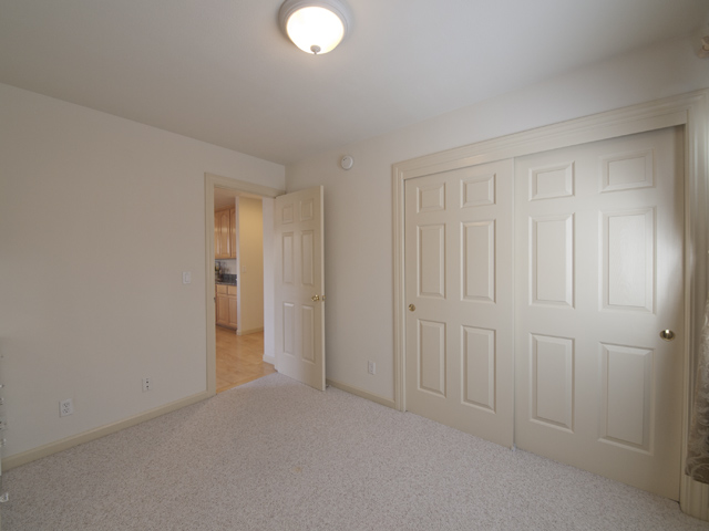 Downstairs Bedroom (E) picture - 10577 Johansen Dr, Cupertino 95014