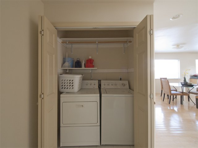 Washer Dryer  picture - 10577 Johansen Dr, Cupertino 95014