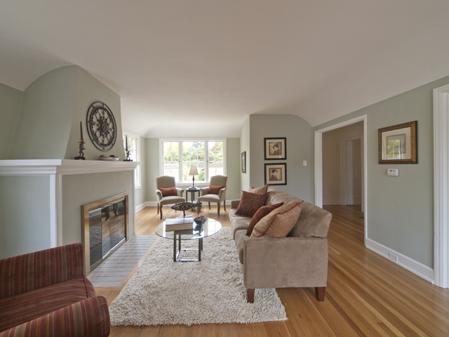 Living Room picture - 1547 Mariposa Ave, Palo Alto 94306