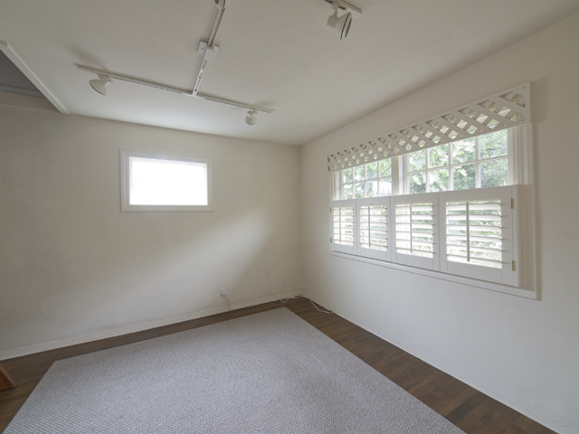 Living Room picture - 714 Matadero Ave, Palo Alto 94306