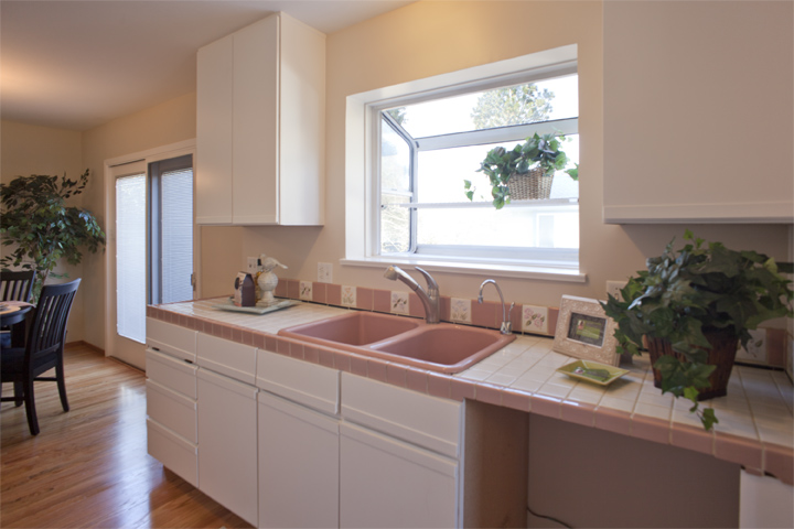 Kitchen picture - 4117 Park Blvd, Palo Alto 94306