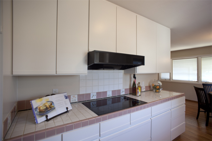 Kitchen picture - 4117 Park Blvd, Palo Alto 94306
