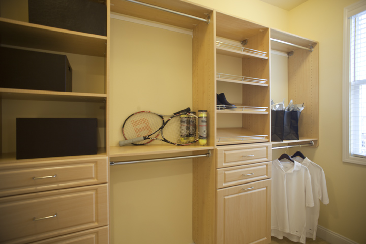 Bedroom Closet 1 picture - 410 Tasman Dr, Sunnyvale 94089