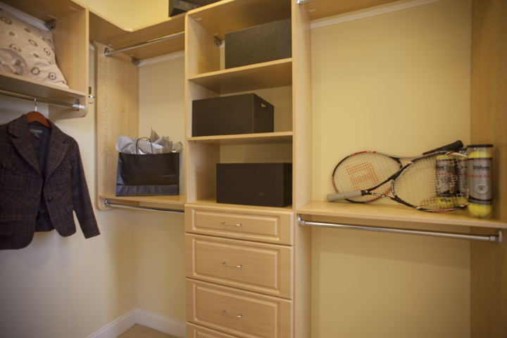 Bedroom Closet 1 picture - 410 Tasman Dr, Sunnyvale 94089