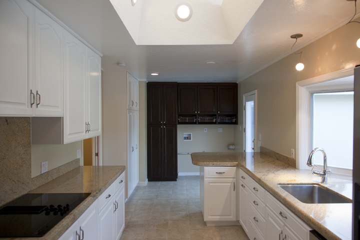 Kitchen (A) Picture - 614 Torwood Ln, Los Altos 94022 Kitchen (A) picture - 614 Torwood Ln, Los Altos 94022