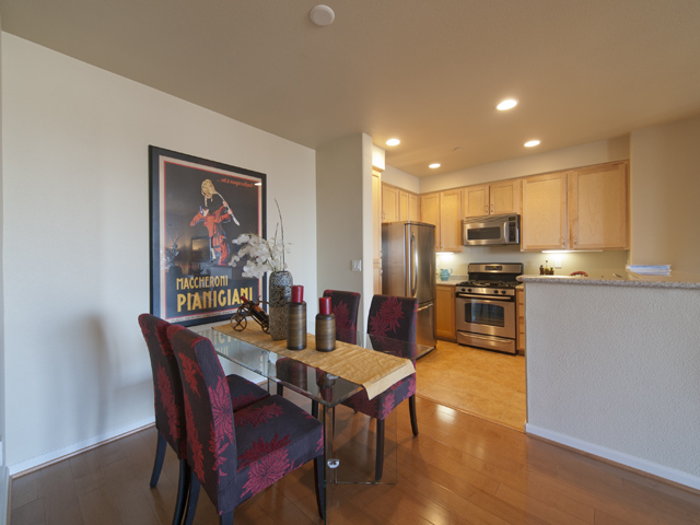 Dining (A) picture - 20500 Town Center Ln 265, Cupertino 95014