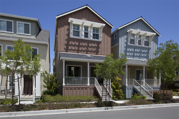 Home For Sale - 139 Azalea Dr, Mountain View - Real Estate
