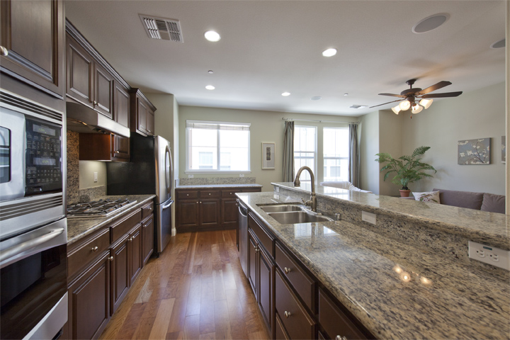 Kitchen (A) Picture - 139 Azalea Dr, Mountain View 94041 Kitchen (A) picture - 139 Azalea Dr, Mountain View 94041