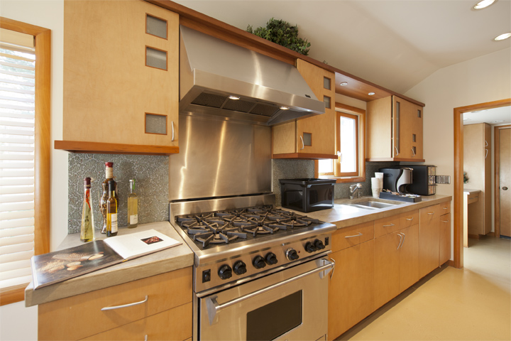Kitchen picture - 3245 Bryant St, Palo Alto 94306