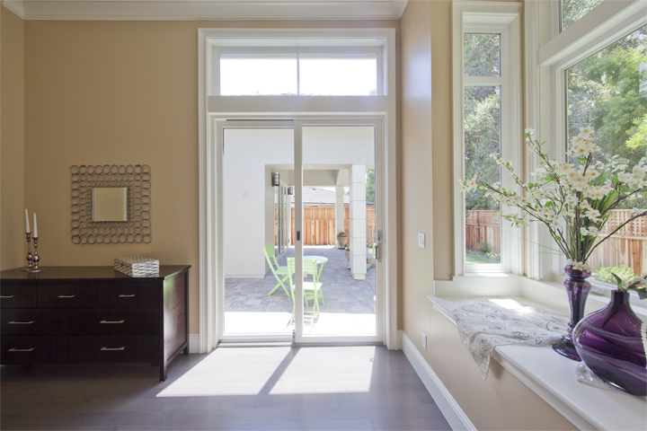 Master Bedroom (C) picture - 886 Chimalus Dr, Palo Alto 94306