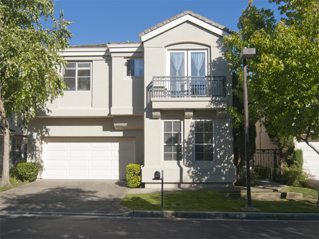 Home For Sale - 810 Corriente Point Drive, Redwood Shores - Real Estate