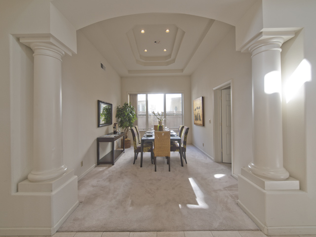 Dining Room (A) Picture - 810 Corriente Point Dr, Redwood Shores 94065 Dining Room (A) picture - 810 Corriente Point Dr, Redwood Shores 94065