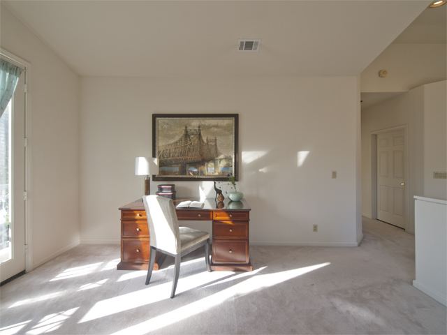 Loft (C) picture - 810 Corriente Point Dr, Redwood Shores 94065