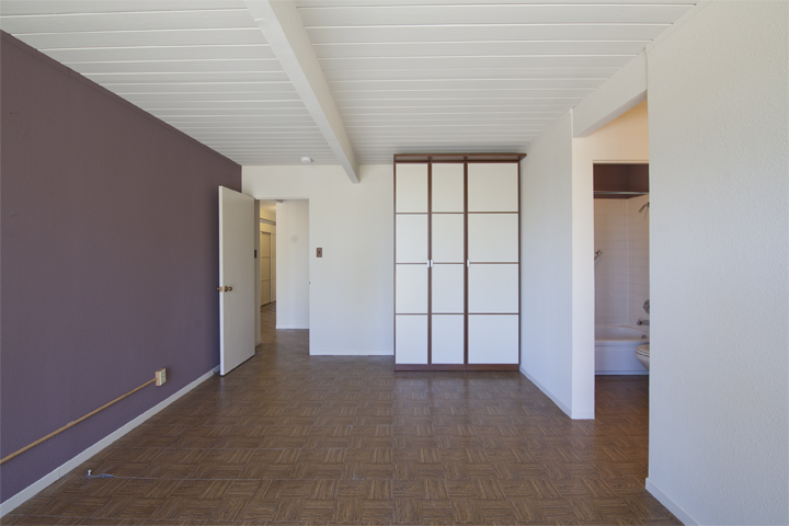 Master Bedroom picture - 737 E Charleston Rd, Palo Alto 94303