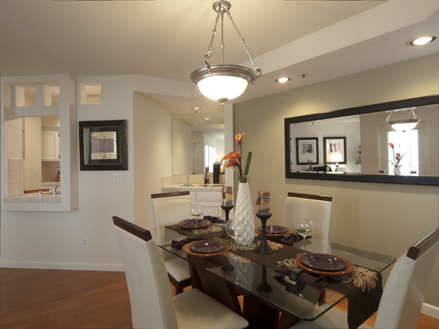 Dining Area picture - 365 Forest Ave, Unit 4c, Palo Alto 94301