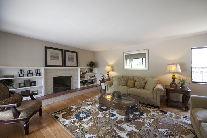 Real Estate Pictures - 517  Los Ninos Way, Los Altos - Home For Sale Pictures