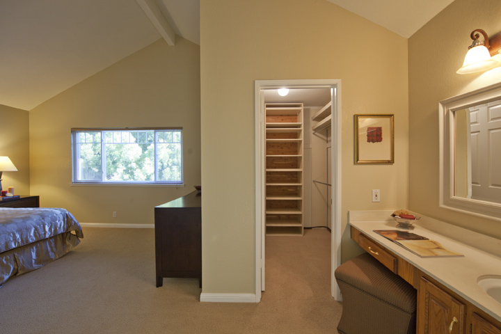 Master Closet (A) Picture - 6502 Mcabee Rd, San Jose 95120 Master Closet (A) picture - 6502 Mcabee Rd, San Jose 95120