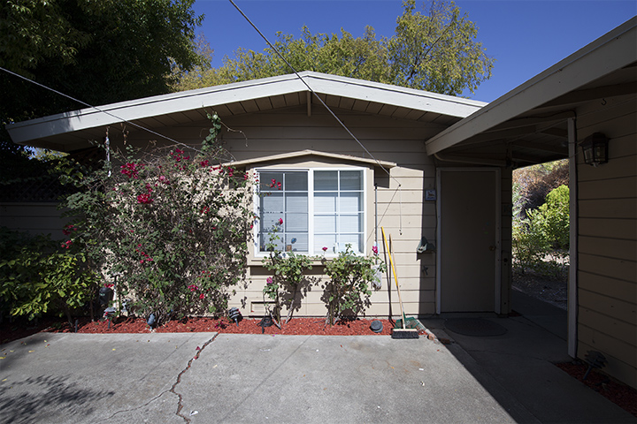 Garage picture - 3510 Middlefield Rd, Palo Alto 94306