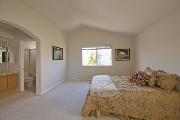 Master Bedroom picture - 34383 Mimosa Ter, Fremont 94555