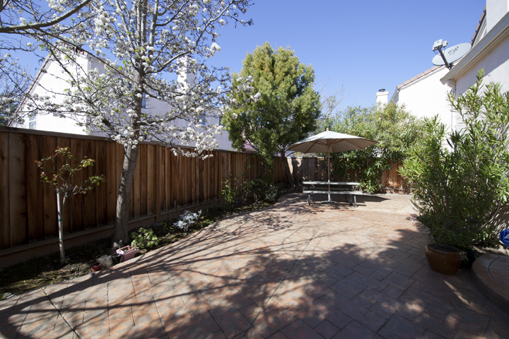 Patio picture - 34383 Mimosa Ter, Fremont 94555