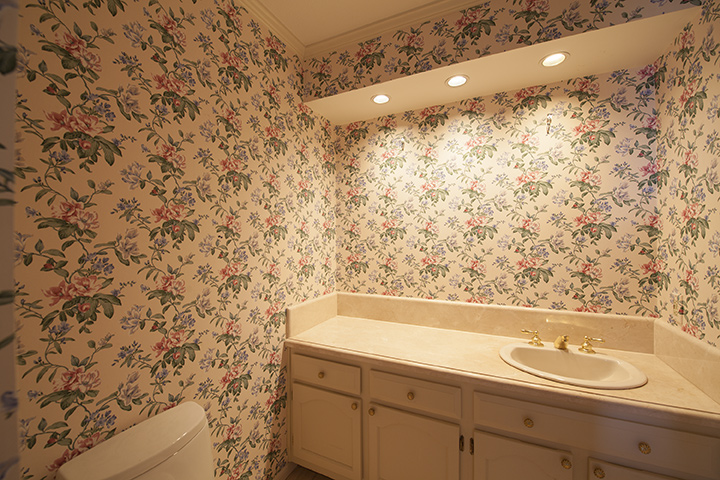 Half Bath (A) picture - 7 Poppy Ln, San Carlos 94070