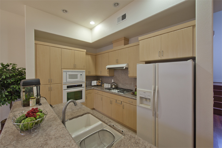 Kitchen picture - 4228 Rickeys Way, Unit C, Palo Alto 94306