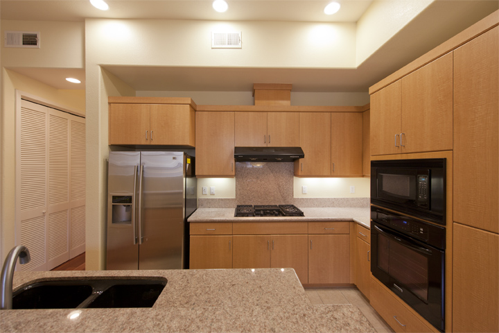Kitchen picture - 4238 Rickeys Way, Unit T, Palo Alto 94306