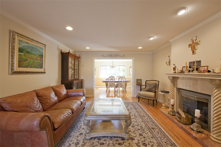 Real Estate Pictures - 7960 Sunderland Dr, Cupertino - Home For Sale Pictures