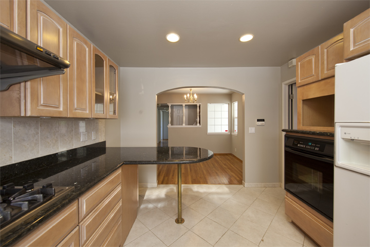 Kitchen (C) Picture - 1363 Suzanne Ct, San Jose 95129 Kitchen (C) picture - 1363 Suzanne Ct, San Jose 95129