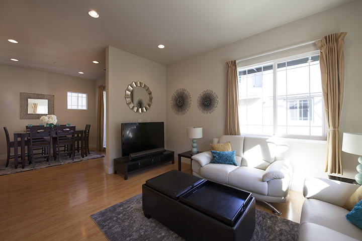 Living Room picture - 1103 Trinity Ln, Palo Alto 94303