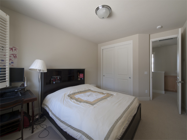 Bedroom 2 picture - 1112 Trinity Ln, Palo Alto 94303