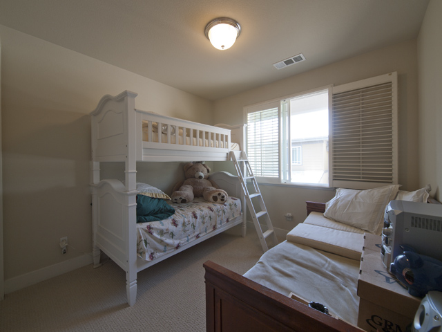 Bedroom 3 picture - 1112 Trinity Ln, Palo Alto 94303