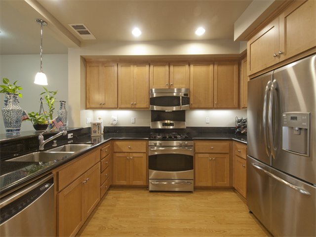 Kitchen picture - 1112 Trinity Ln, Palo Alto 94303