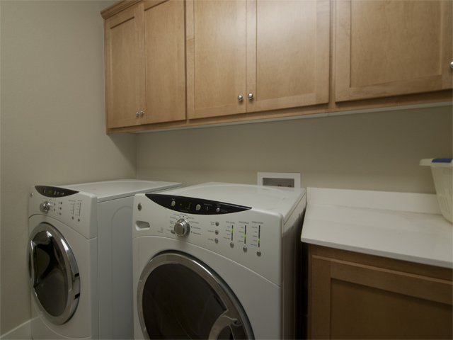 Laundry picture - 1112 Trinity Ln, Palo Alto 94303