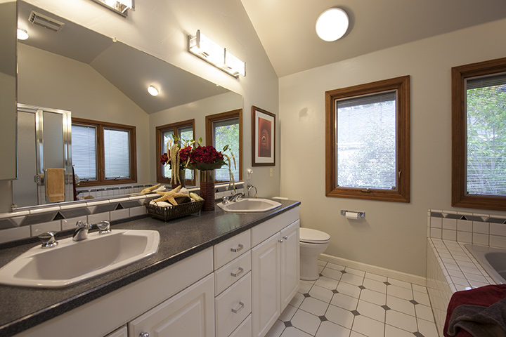 Master Bath (B) Picture - 90 Walnut Ave, Atherton 94027 Master Bath (B) picture - 90 Walnut Ave, Atherton 94027