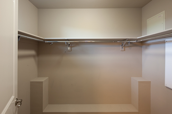 Master Closet picture - 3282 Berryessa St, Palo Alto 94303